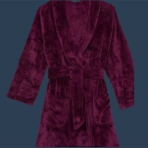 Victorias Secret Kir Cozy Robe size M/L